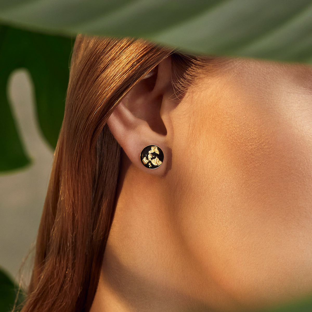 Stud Earrings TARA | Black Gold
